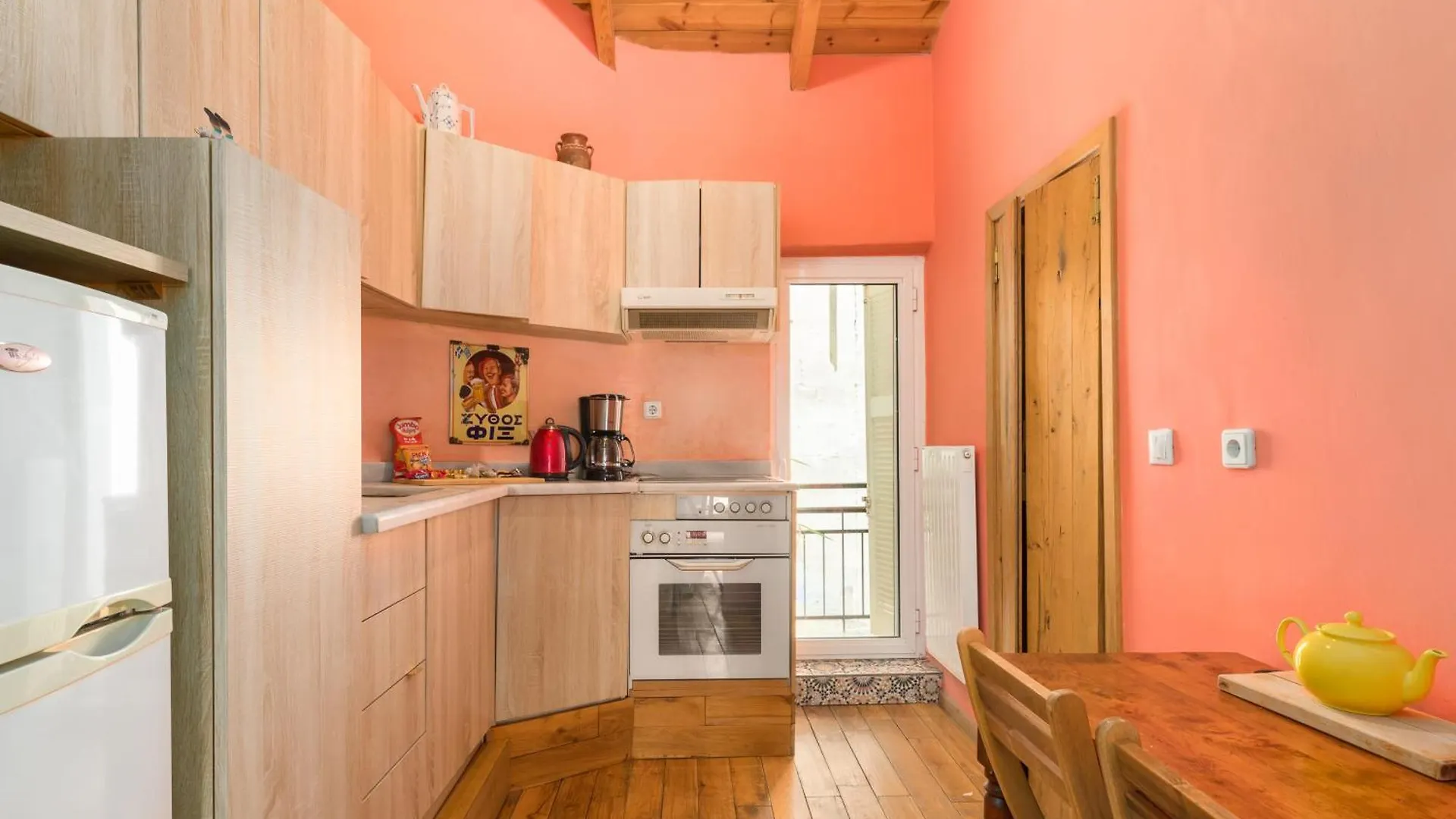 Butterfly By Halu!, Colourful House In The Center Διαμέρισμα Θεσσαλονίκη